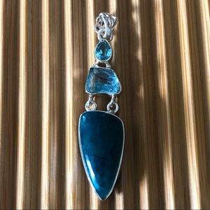 Brazilian Apatite & Aquamarine raw & faceted Pendant